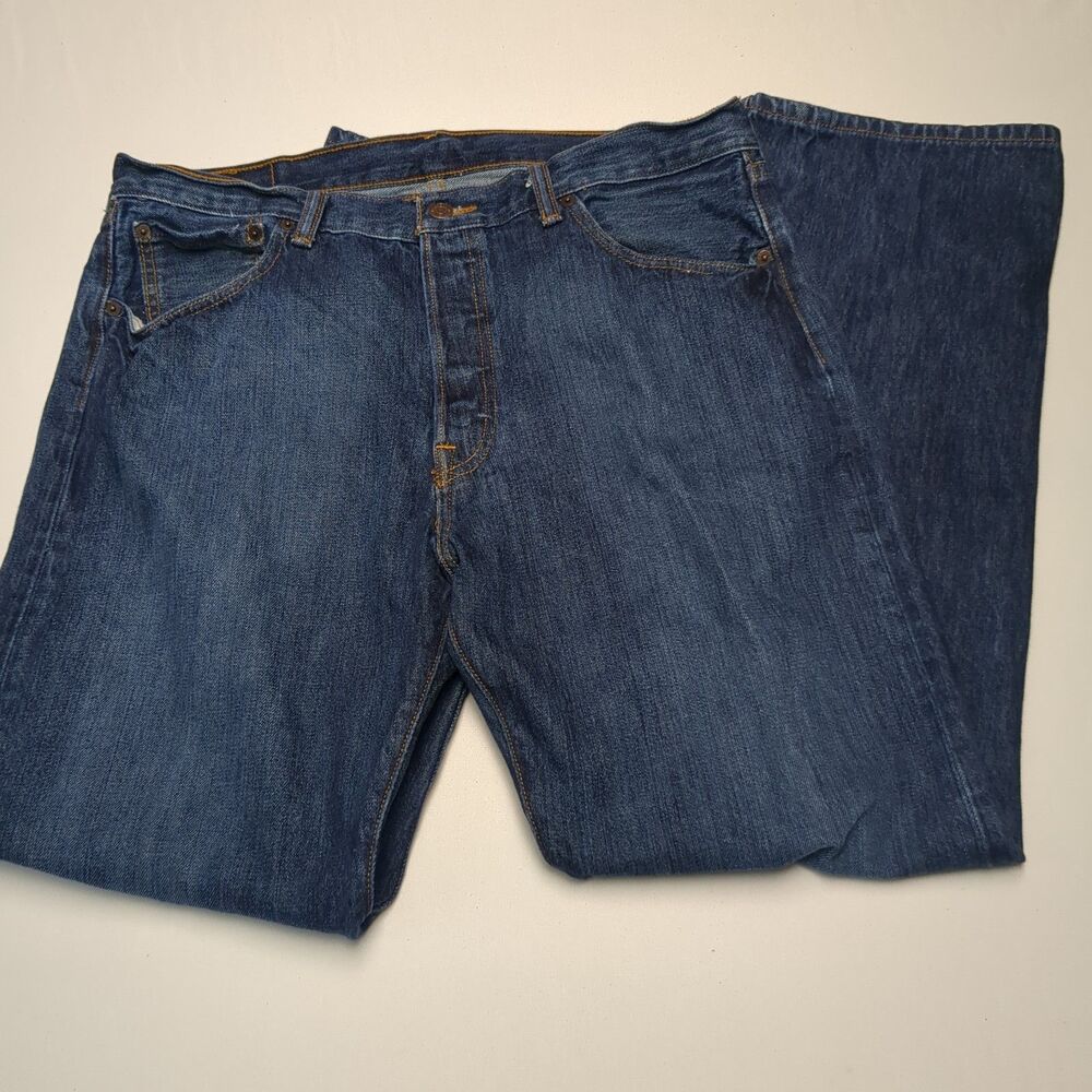 Levi's 501 Mens Original Fit Straight Leg Blue Denim Jeans 36x32 Button Fly